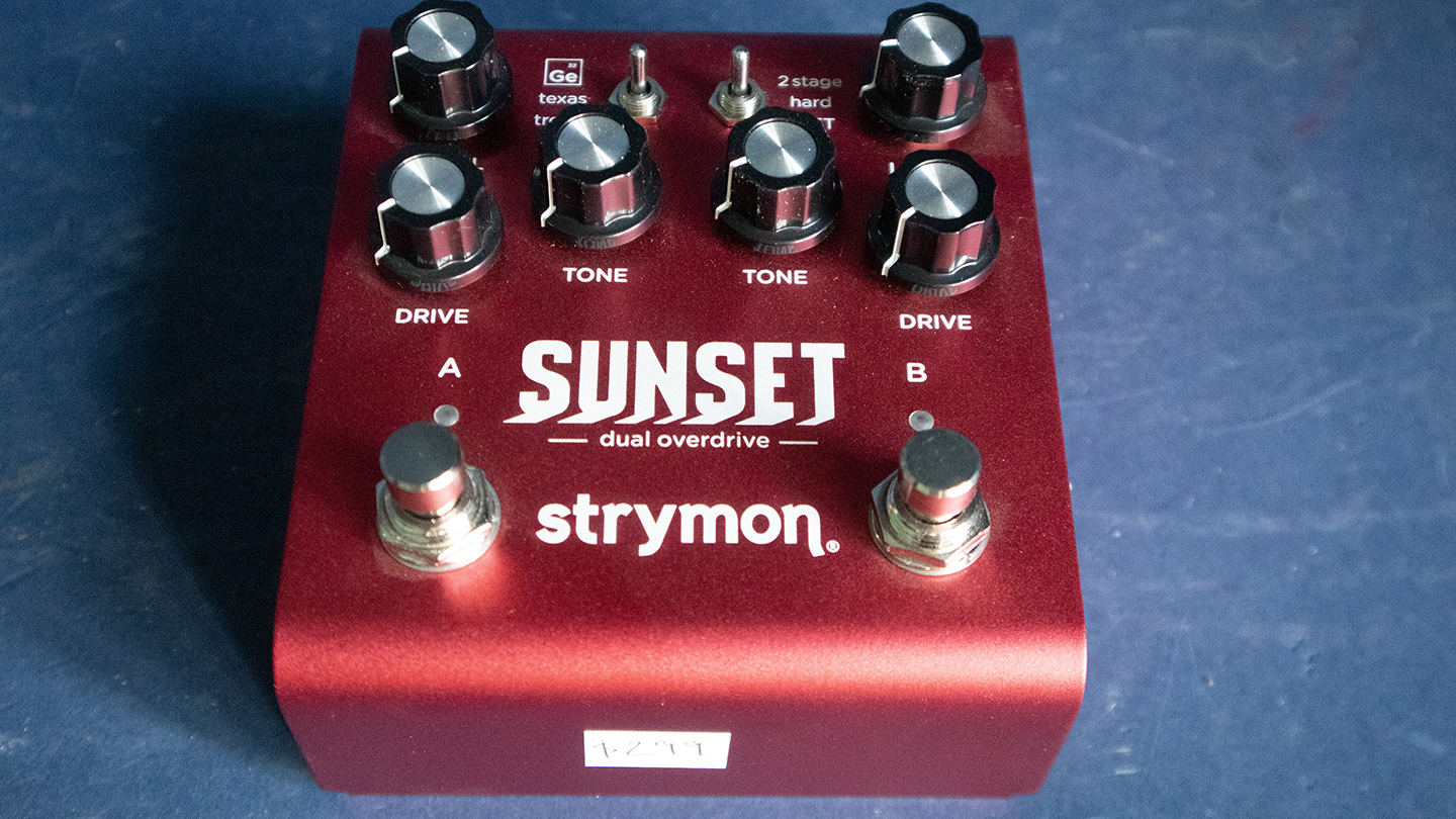 New Strymon Sunset - Willie's Guitars